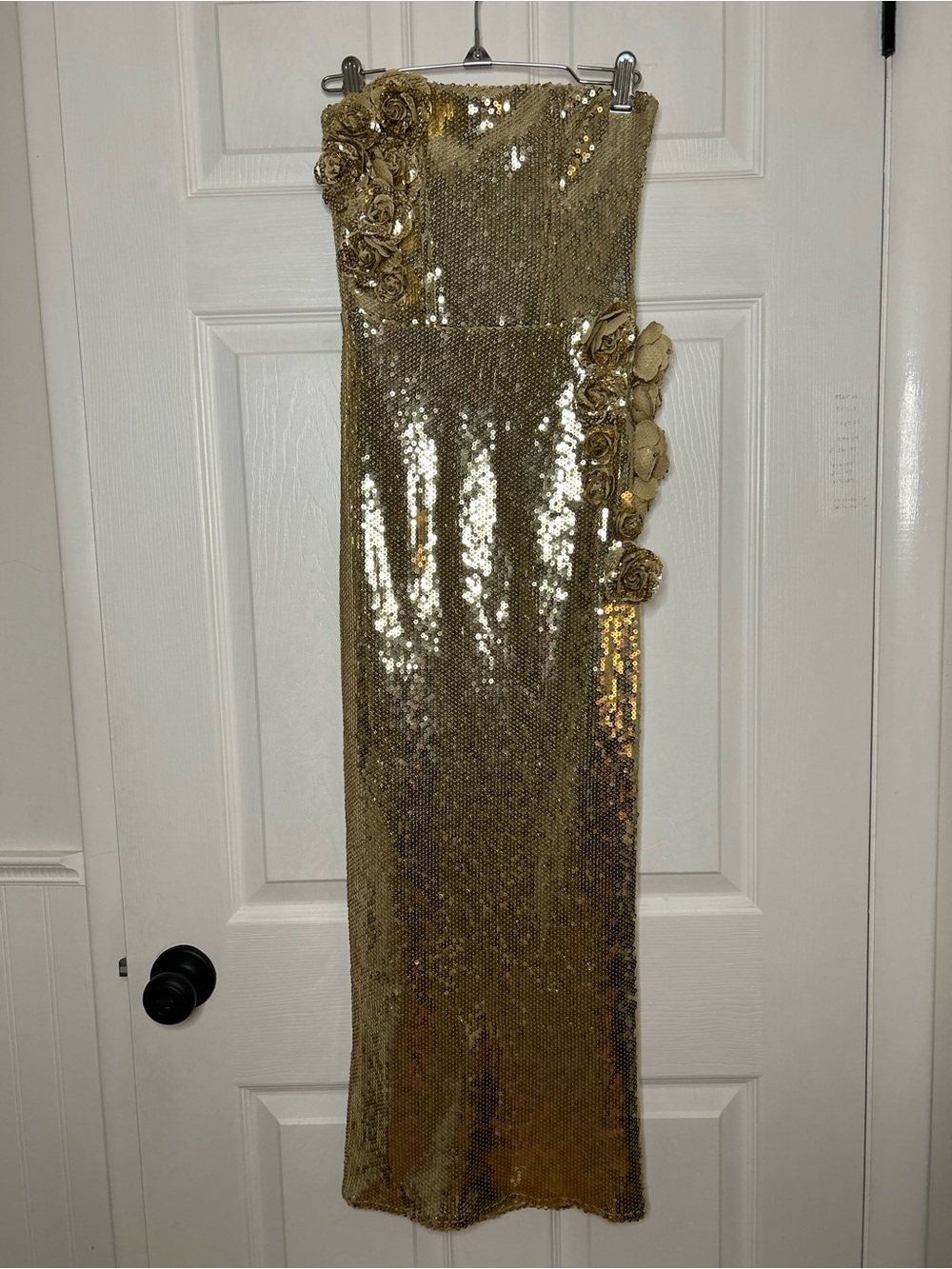Meshki Cassia Strapless Sequin Rose Midi Dress - Picture 4 of 16